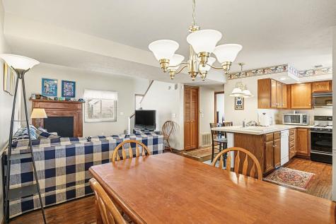 1514 N Oakhill Drive South Bend IN 46637