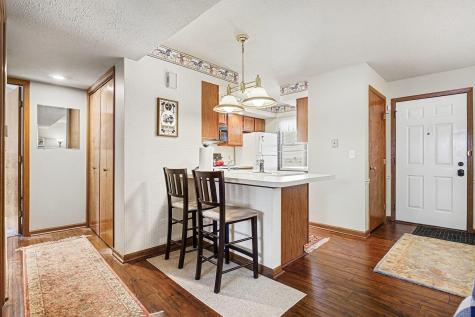 1514 N Oakhill Drive South Bend IN 46637
