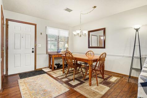 1514 N Oakhill Drive South Bend IN 46637