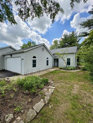 3812 S Pepper Chase Bloomington IN 47401