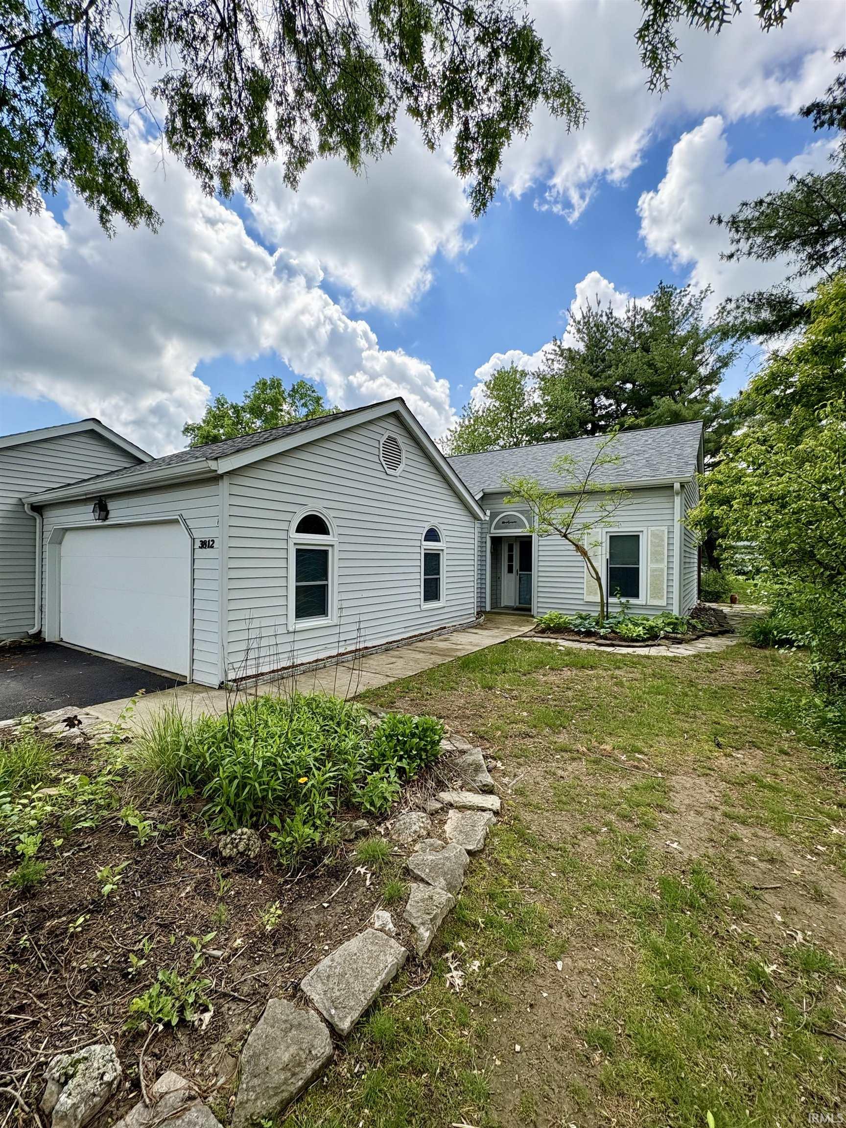 3812 S Pepper Chase Bloomington IN 47401