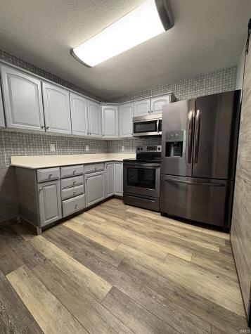 3812 S Pepper Chase Bloomington IN 47401