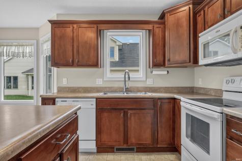 2709 Dunbrooke Court Fort Wayne IN 46804