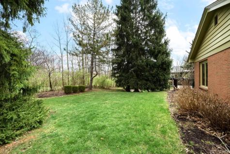 2801 Wind Pump Road Fort Wayne IN 46804