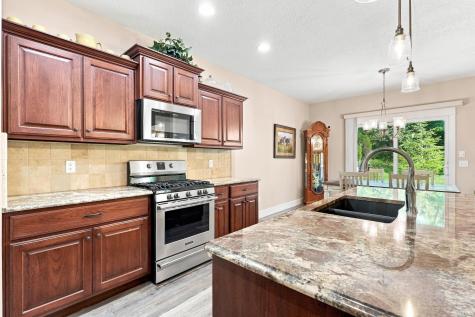 10150 W Woodland Ridge Fort Wayne IN 46804