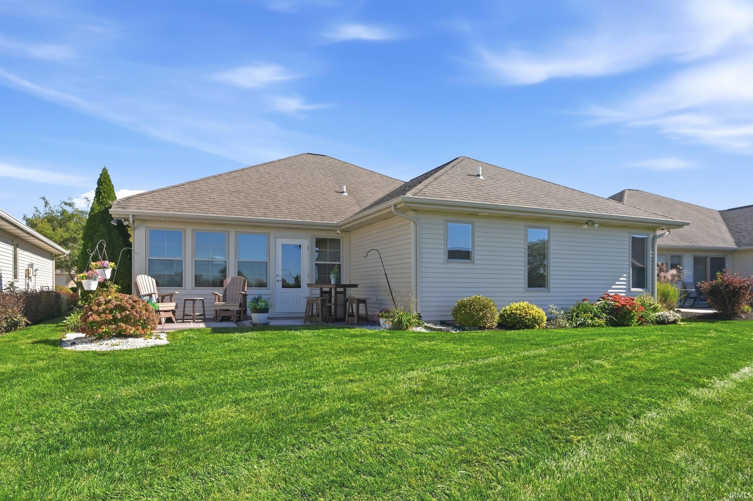 9513 Courtyard Cove Fort Wayne IN 46825