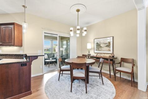 9513 Courtyard Cove Fort Wayne IN 46825
