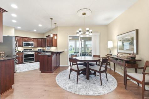 9513 Courtyard Cove Fort Wayne IN 46825