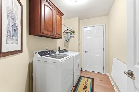 9513 Courtyard Cove Fort Wayne IN 46825