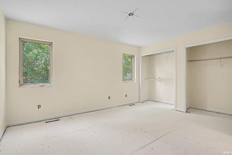 17860 Bay Hill Drive South Bend IN 46635