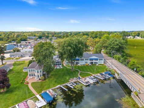 700 S Lakeside Drive Syracuse IN 46567