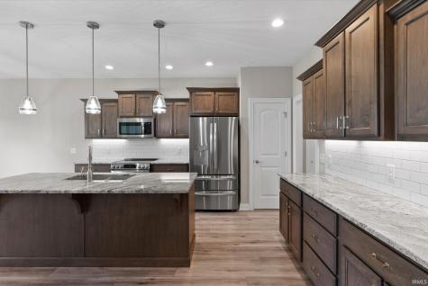 3439 Sabatina Cove Fort Wayne IN 46818