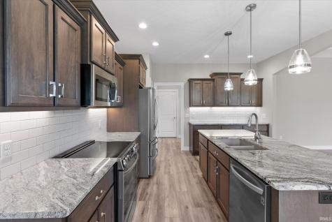 3439 Sabatina Cove Fort Wayne IN 46818