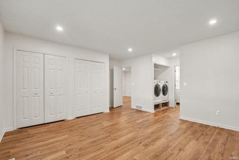 937 W Andrews Court South Bend IN 46614