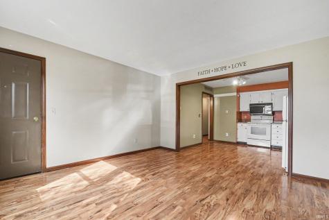 1107 B Court Lane Goshen IN 46526