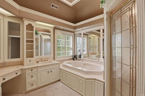 2314 Turnberry Lane Fort Wayne IN 46814