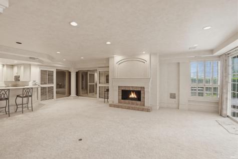 2314 Turnberry Lane Fort Wayne IN 46814