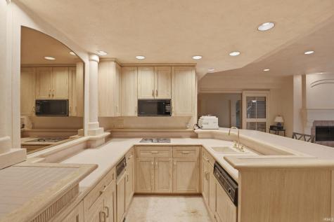 2314 Turnberry Lane Fort Wayne IN 46814