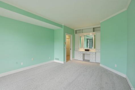 2314 Turnberry Lane Fort Wayne IN 46814