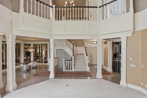 2314 Turnberry Lane Fort Wayne IN 46814