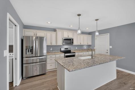 1512 Kennel Drive Evansville IN 47710