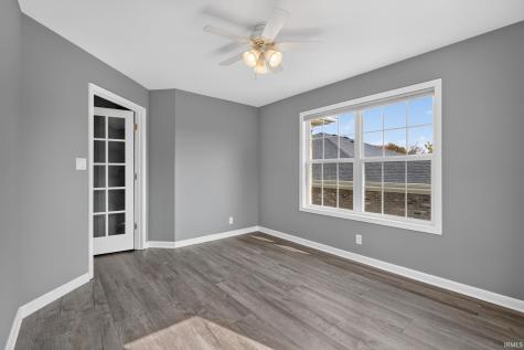 1512 Kennel Drive Evansville IN 47710