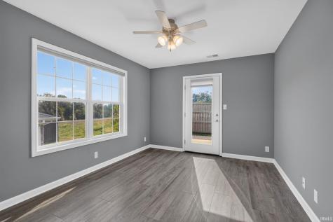 1512 Kennel Drive Evansville IN 47710