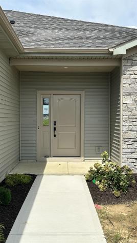 2245 Bandit Cove Winona Lake IN 46590