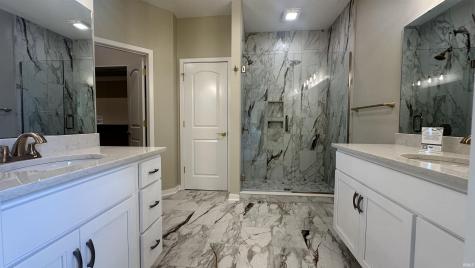 2245 Bandit Cove Winona Lake IN 46590