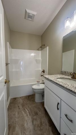 2245 Bandit Cove Winona Lake IN 46590
