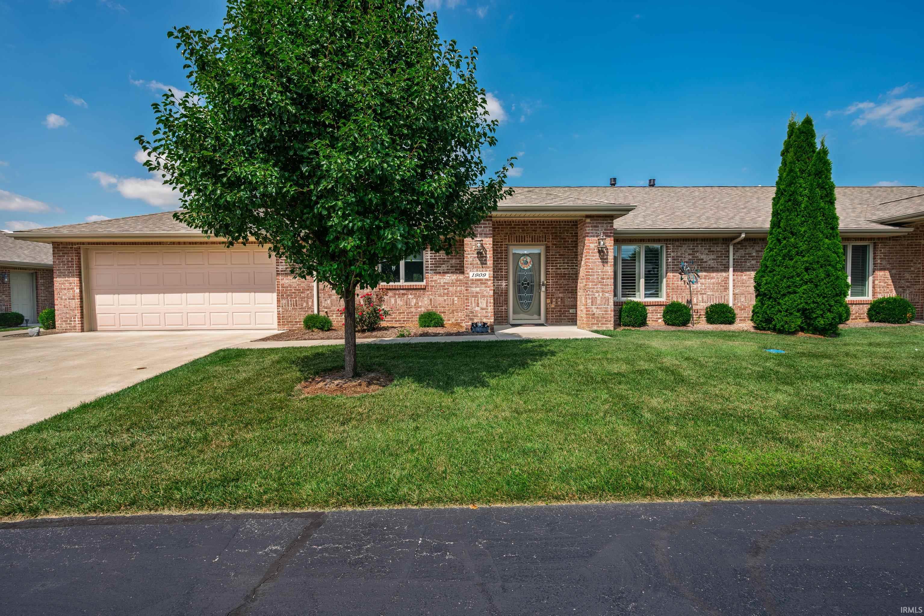 1909 S Patriot Drive Yorktown IN 47396