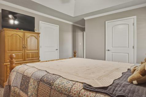 1909 S Patriot Drive Yorktown IN 47396