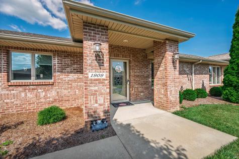 1909 S Patriot Drive Yorktown IN 47396