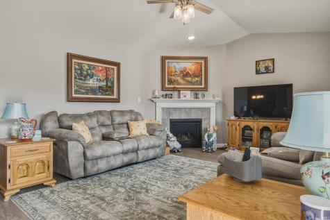 1909 S Patriot Drive Yorktown IN 47396