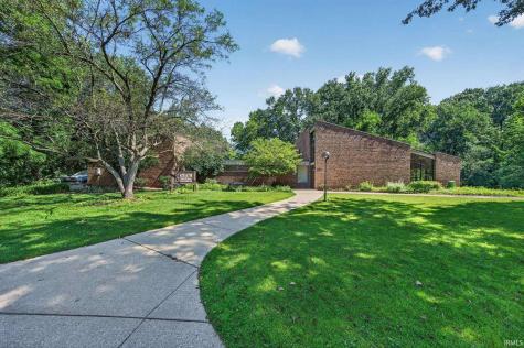 1447 Wildflower Way South Bend IN 46617
