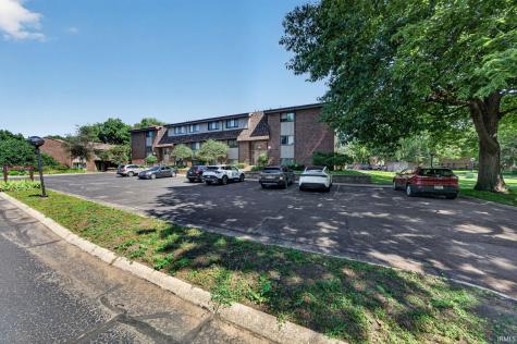 1447 Wildflower Way South Bend IN 46617