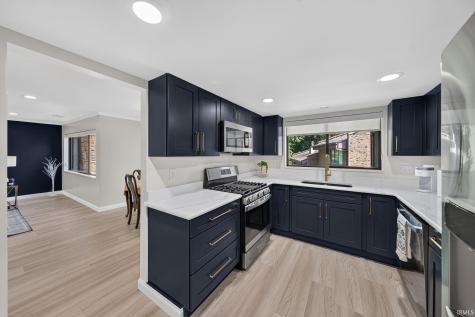 1447 Wildflower Way South Bend IN 46617