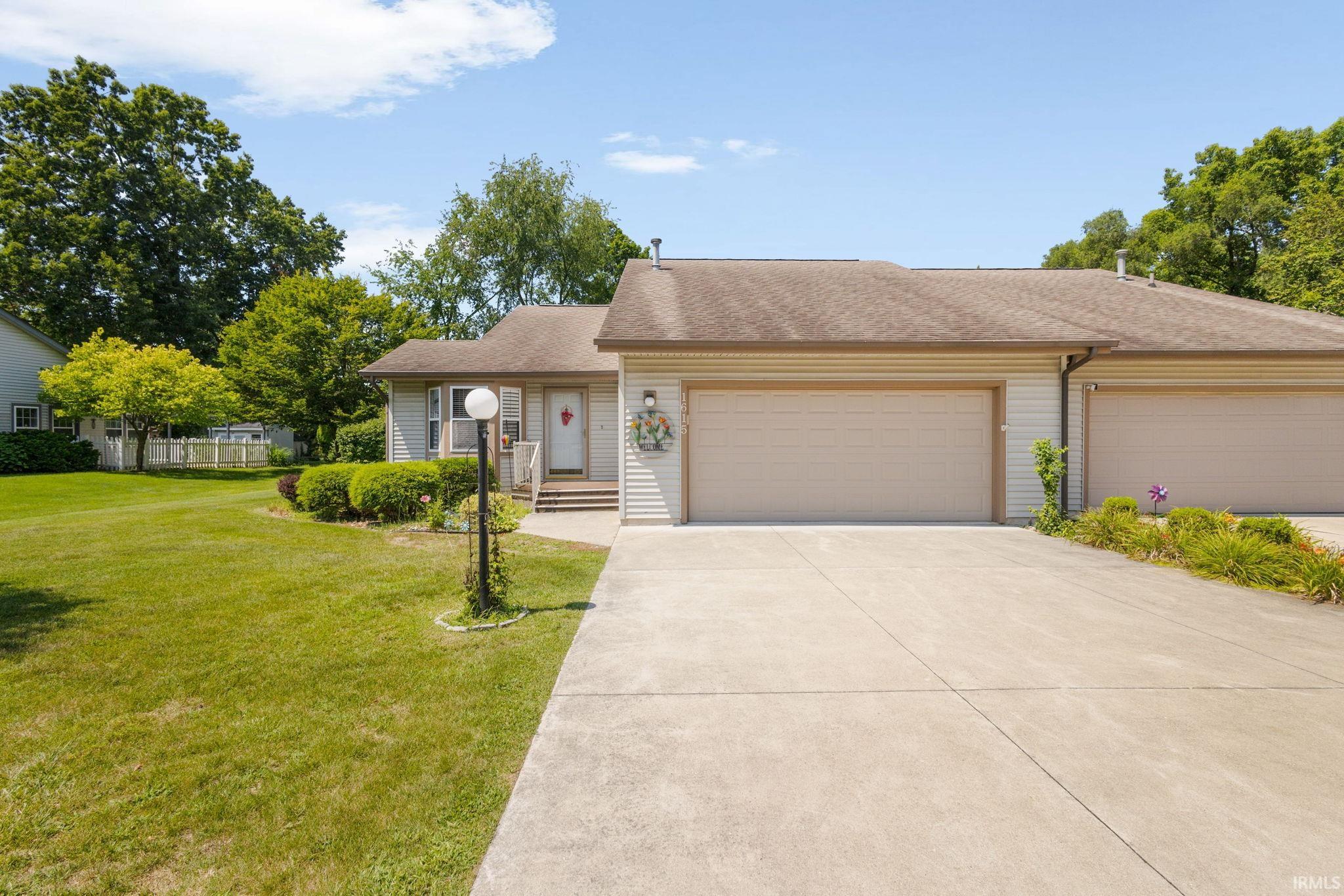 1615 Pine Ridge Court Elkhart IN 46514
