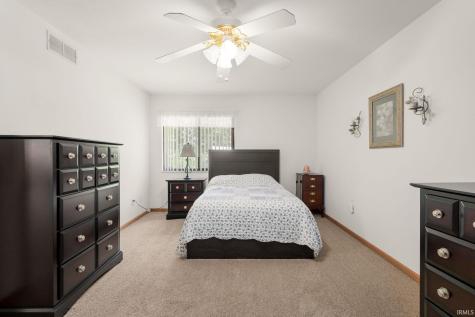1615 Pine Ridge Court Elkhart IN 46514