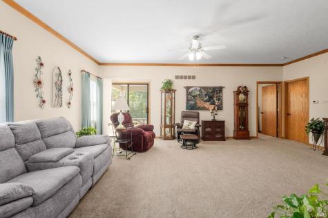 1615 Pine Ridge Court Elkhart IN 46514