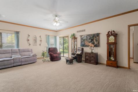 1615 Pine Ridge Court Elkhart IN 46514