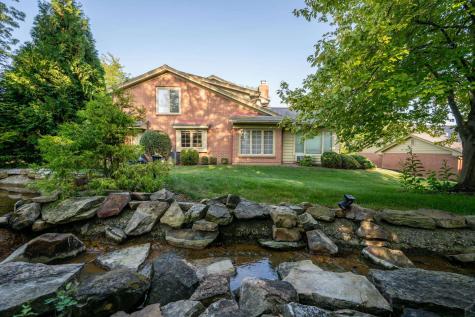 2805 Little River Run Fort Wayne IN 46804