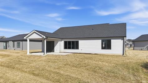 13407 Martingale Cove Grabill IN 46741