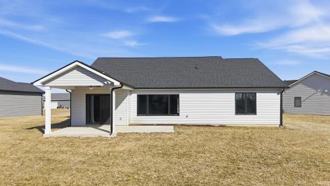 13407 Martingale Cove Grabill IN 46741