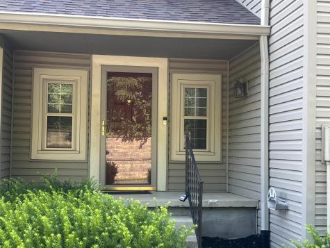 1806 Mill Pond Lane Lafayette IN 47909