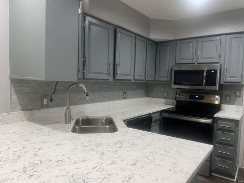 1806 Mill Pond Lane Lafayette IN 47909