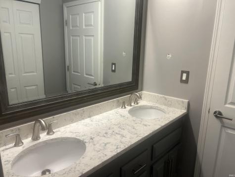 1806 Mill Pond Lane Lafayette IN 47909