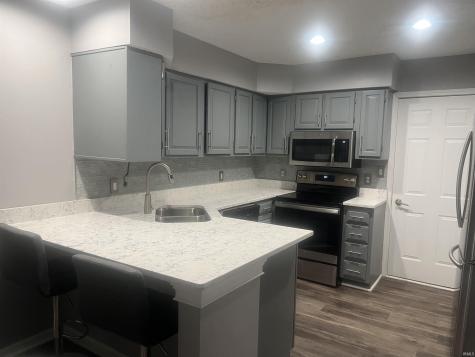 1806 Mill Pond Lane Lafayette IN 47909