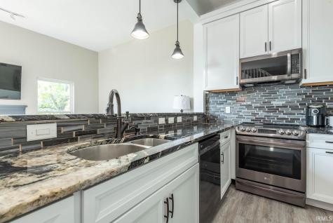 9656 S Bay Pointe Unit 74 Court Bloomington IN 47401