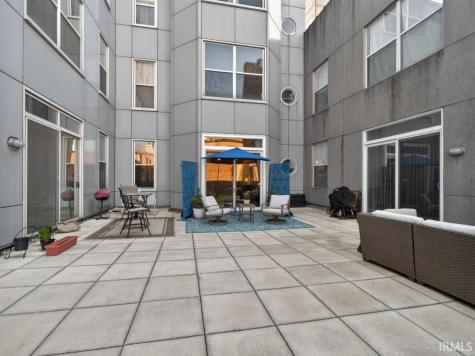 113 W Wayne Street Fort Wayne IN 46802